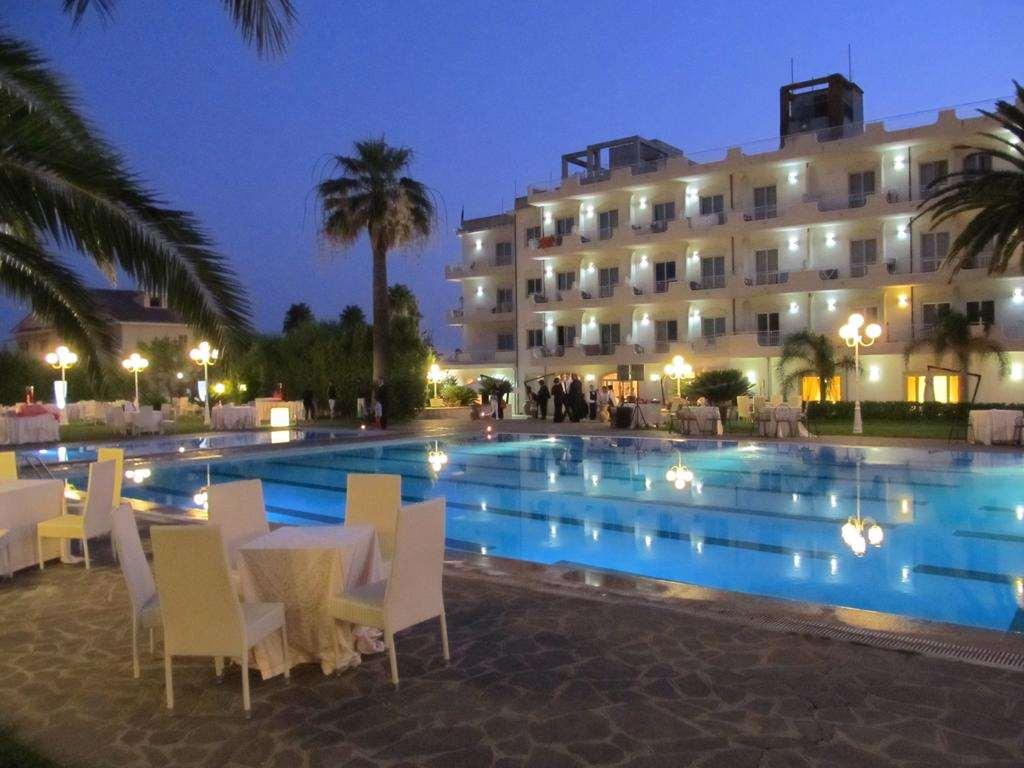 רוצ'לה איוניקה Club Hotel Kennedy מתקנים תמונה