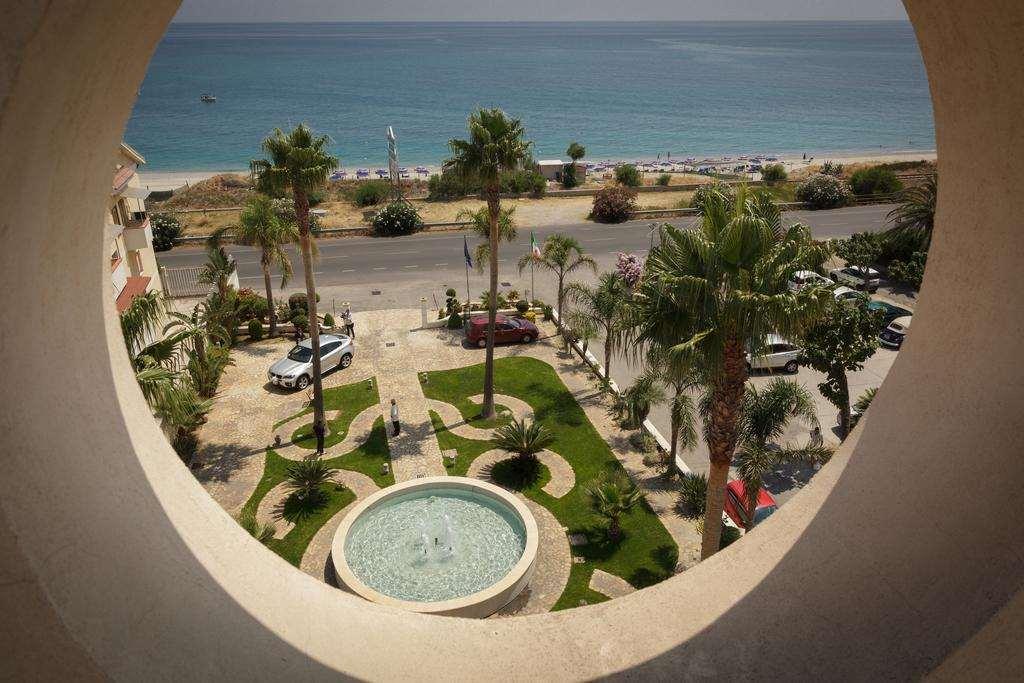 רוצ'לה איוניקה Club Hotel Kennedy מתקנים תמונה